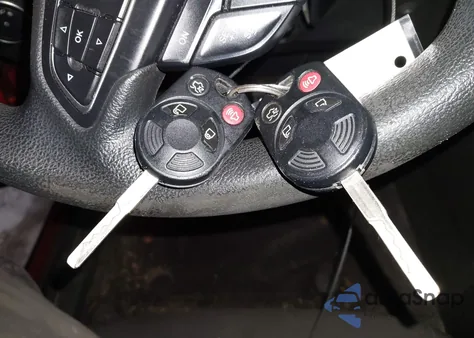 2018 Ford Focus Se z USA, uszkodzony, nr VIN 1FADP3F25JL275876